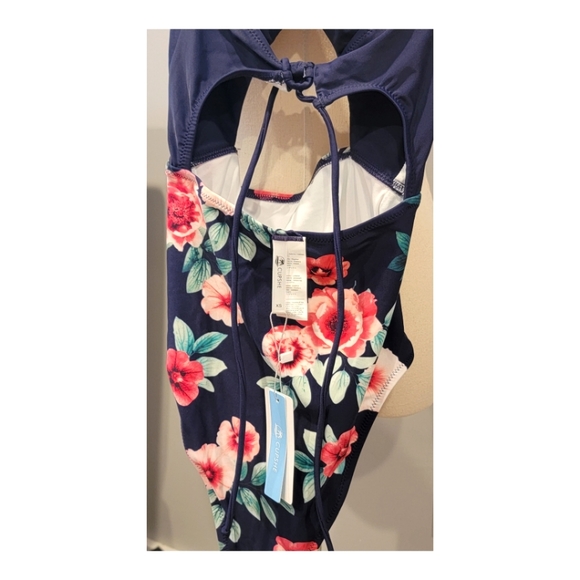 NWT Women's Cupshe One-Piece Swim XS Navy Floral - Picture 6 of 8